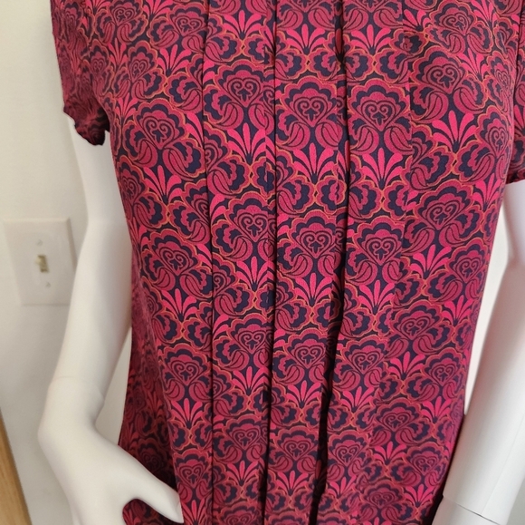 LOFT red floral blouse size small - Picture 6 of 9